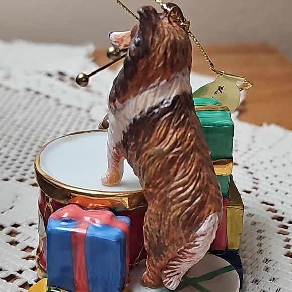 Danbury Mint Festive Ornament with Nutcracker and Dog - Red, Green, Gold - Picture 5 of 5